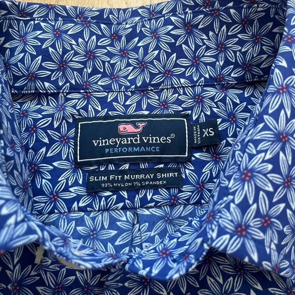 Vineyard Vines performance fit button down collar short sleeve men’s shirt - Picture 3 of 5